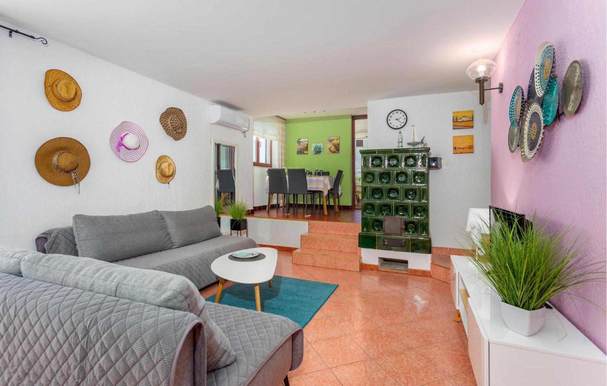 3 Bedroom Stunning Apartment In Krk คิร์ก ภายนอก รูปภาพ
